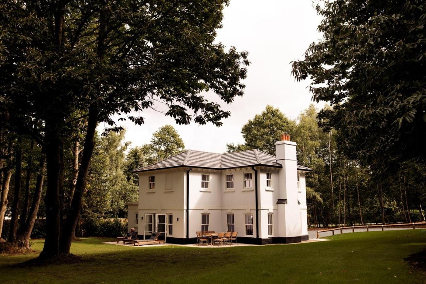 Milsoms Kesgrave Hall Ипсуич Екстериор снимка